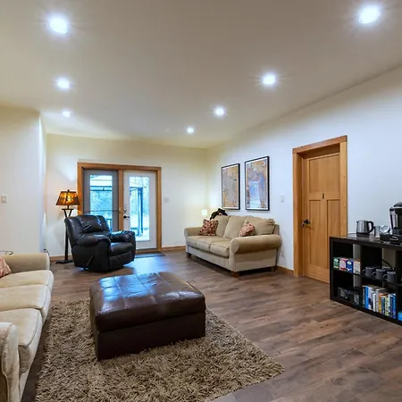 Canyon Ridge Lodge-2